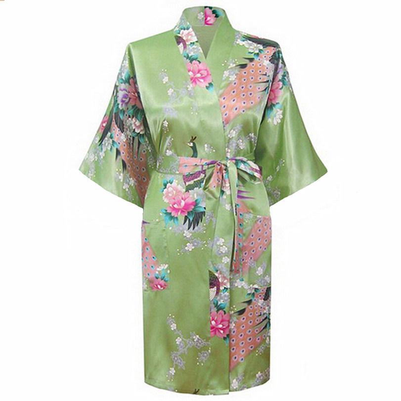 Kimono Satin Femme - Peignoir Élégant à Motifs Floraux.