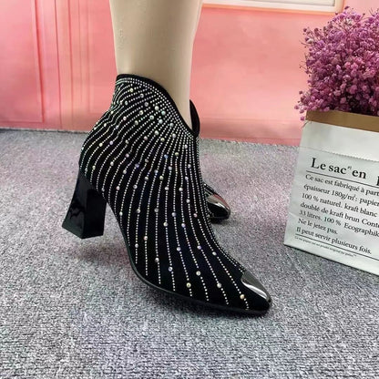 Bottines Élégantes en Velours Noir avec Strass Étincelants