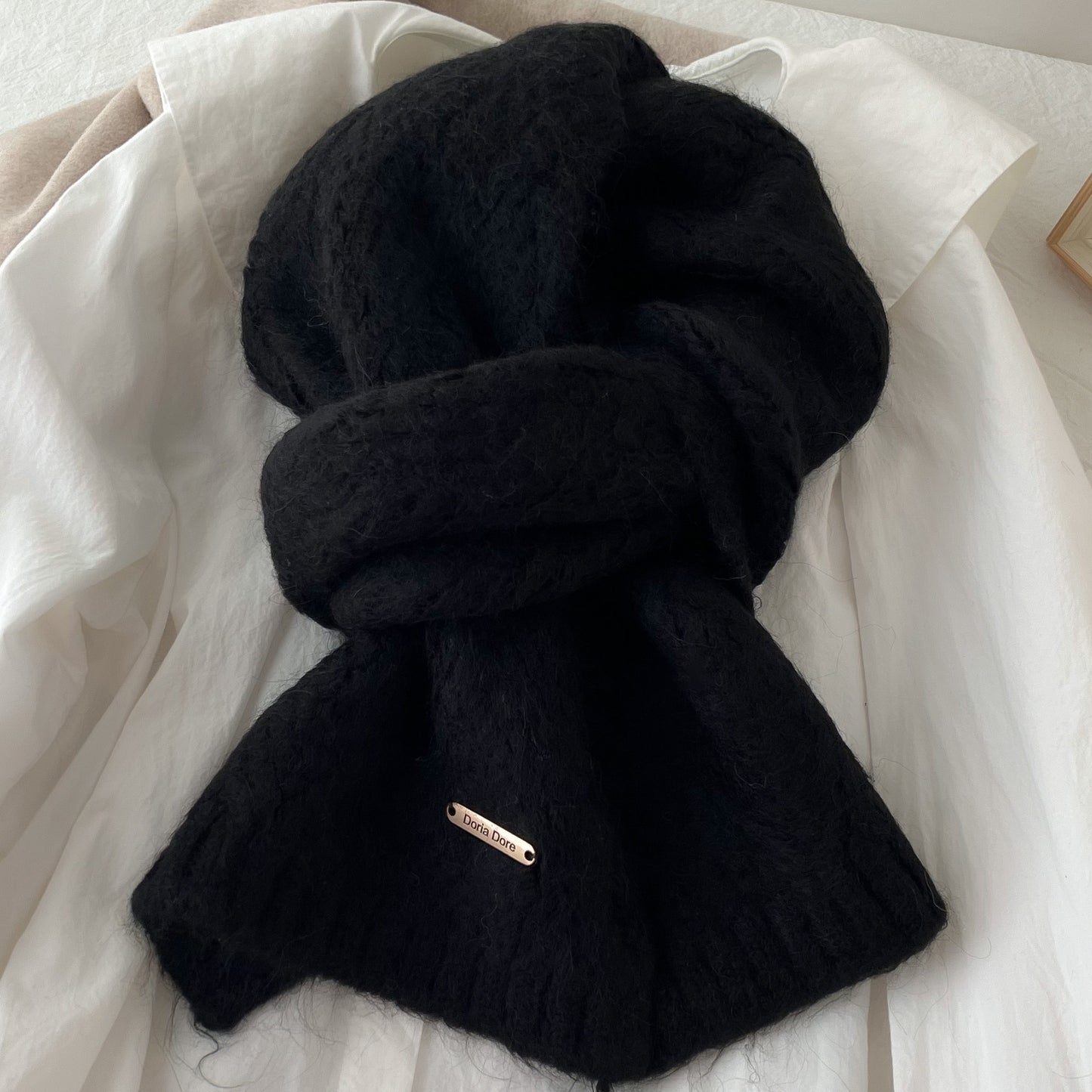 Foulard chaud en acrylique – Confort et élégance hivernale