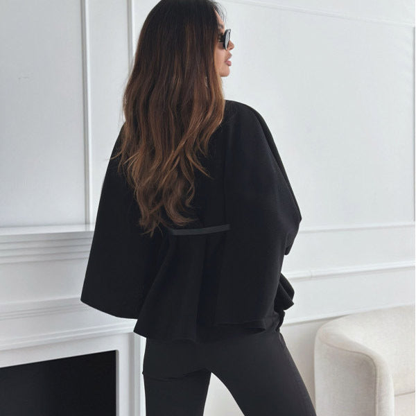 Poncho élégant avec ceinture ajustable