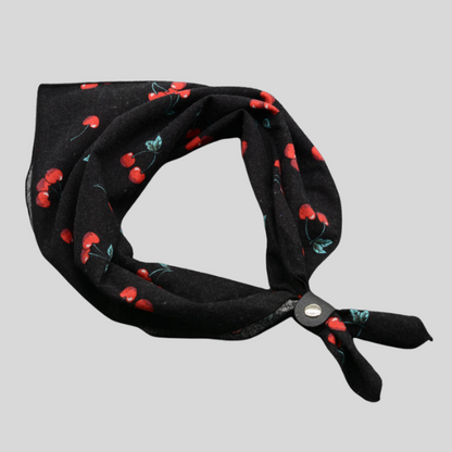 Foulard de costume rétro à fleurs – Élégance et originalité