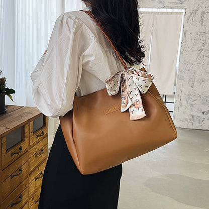 Sac cabas chic en cuir PU avec foulard décoratif – Élégance et style intemporel