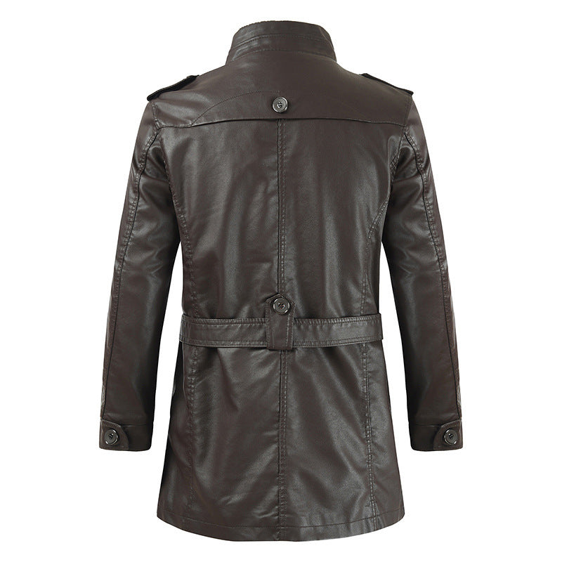 Veste longue en similicuir pour homme, style moderne et col montant.